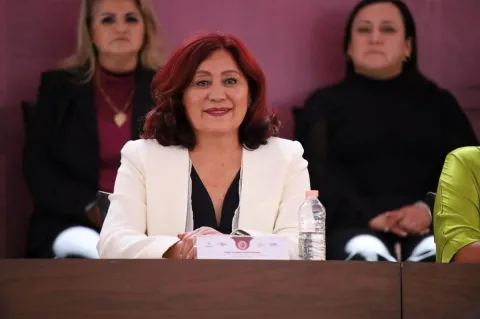 Aclaran situación laboral de exservidores públicos en Tecámac