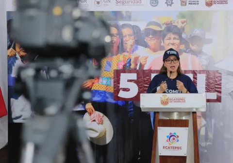 Activa alcaldesa Azucena Cisneros estrategia ciudadana de respuesta rápida.