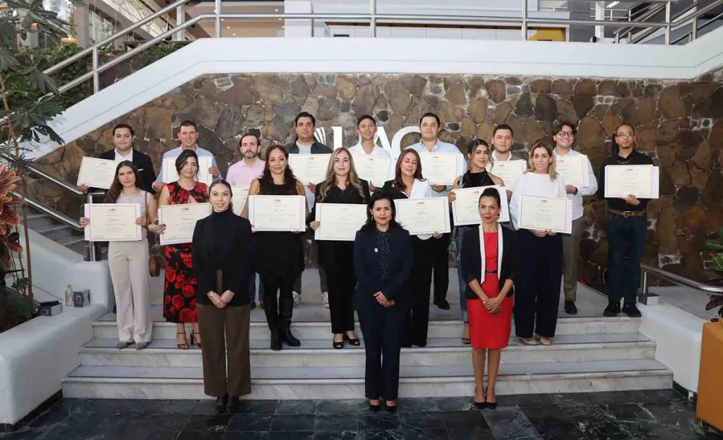 Concluye con éxito generación 40 del diplomado restaurantero