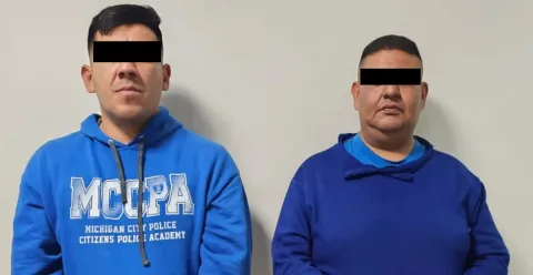 Detienen a expolicía y cómplice por robos violentos en Ecatepec