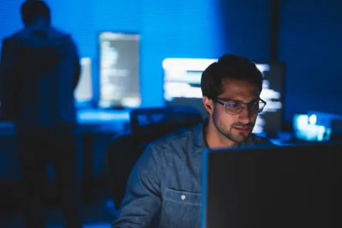 ESET Alerta Sector Manufacturero es el Más Atacado