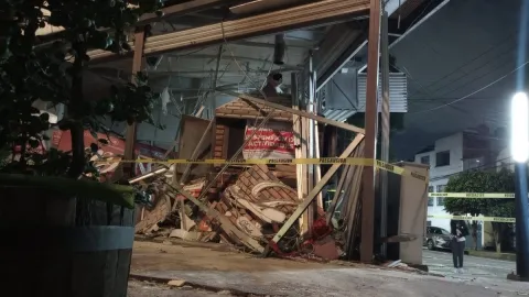 Explosión en negocio deja dos heridos y suspensión del inmueble