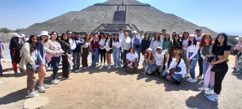 Fortalecen identidad cultural estudiantes del Centro Universitario Valle de Teotihuacán