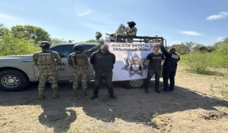 Golpe a la delincuencia: Incautan armas y droga en Sonora