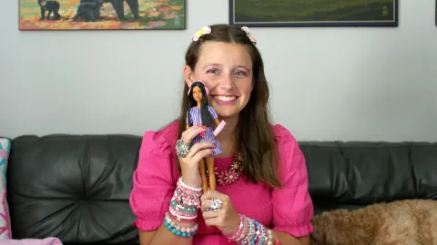 Lanza Mattel su primera Barbie con autismo para fomentar la inclusión