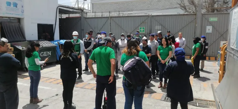 Llaman industriales a reforzar vacunación en centros de trabajo mexiquenses