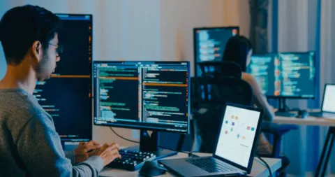 Los Cinco Mitos Más Peligrosos en la Red