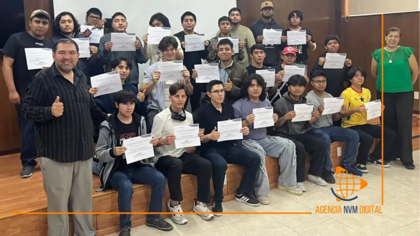 Capacitan a estudiantes de Querétaro en prevención de violencia