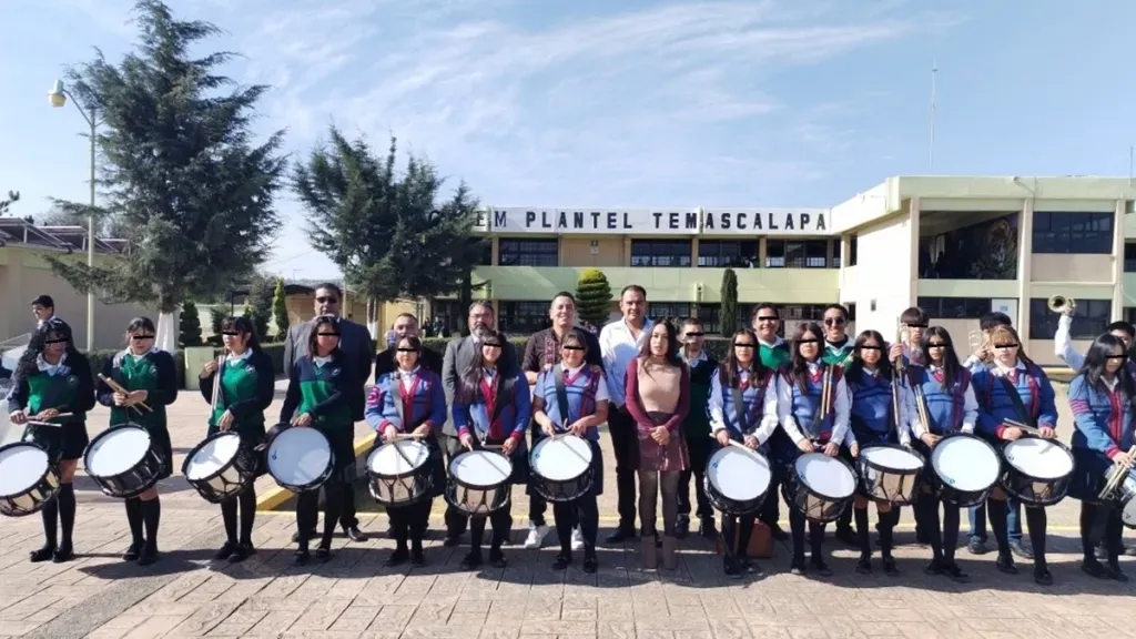 Anuncia alcalde construcción de arcotecho para el plantel CECYTEM