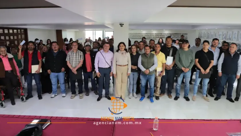 Reciben 49 comunidades de Tecámac recurso para Fiestas Patrias  