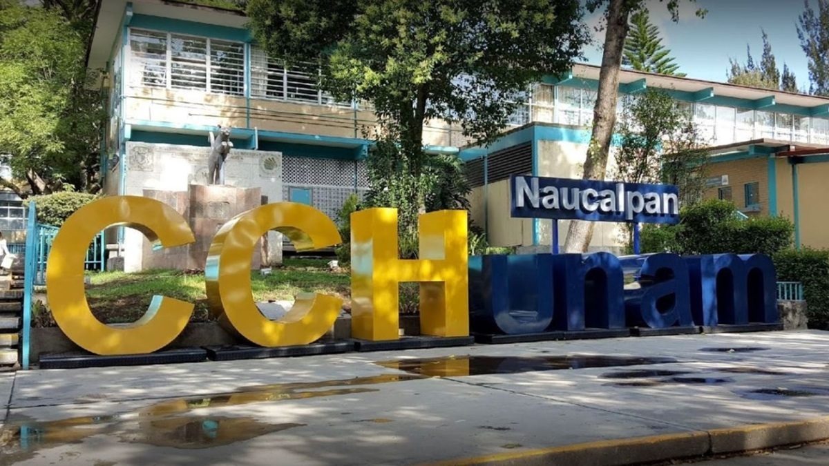Suspendan clases tras ataque violento a profesor en CCH Naucalpan 