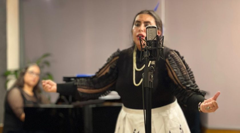 Conecta ópera clásica con luchas feministas actuales