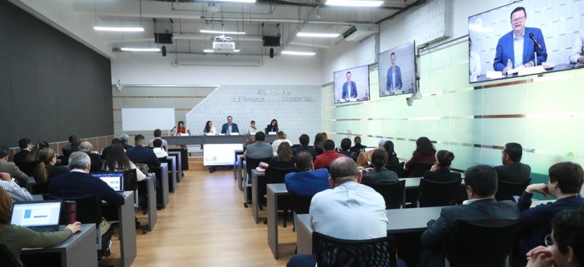 TEPJF y sus fallos "incómodos": libro analiza resistencia a la paridad