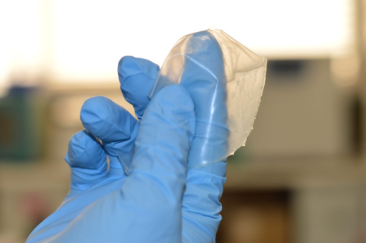 Nanotecnología contra la candidiasis: Películas vaginales con nanopartículas desarrolladas en la FES Cuautitlán