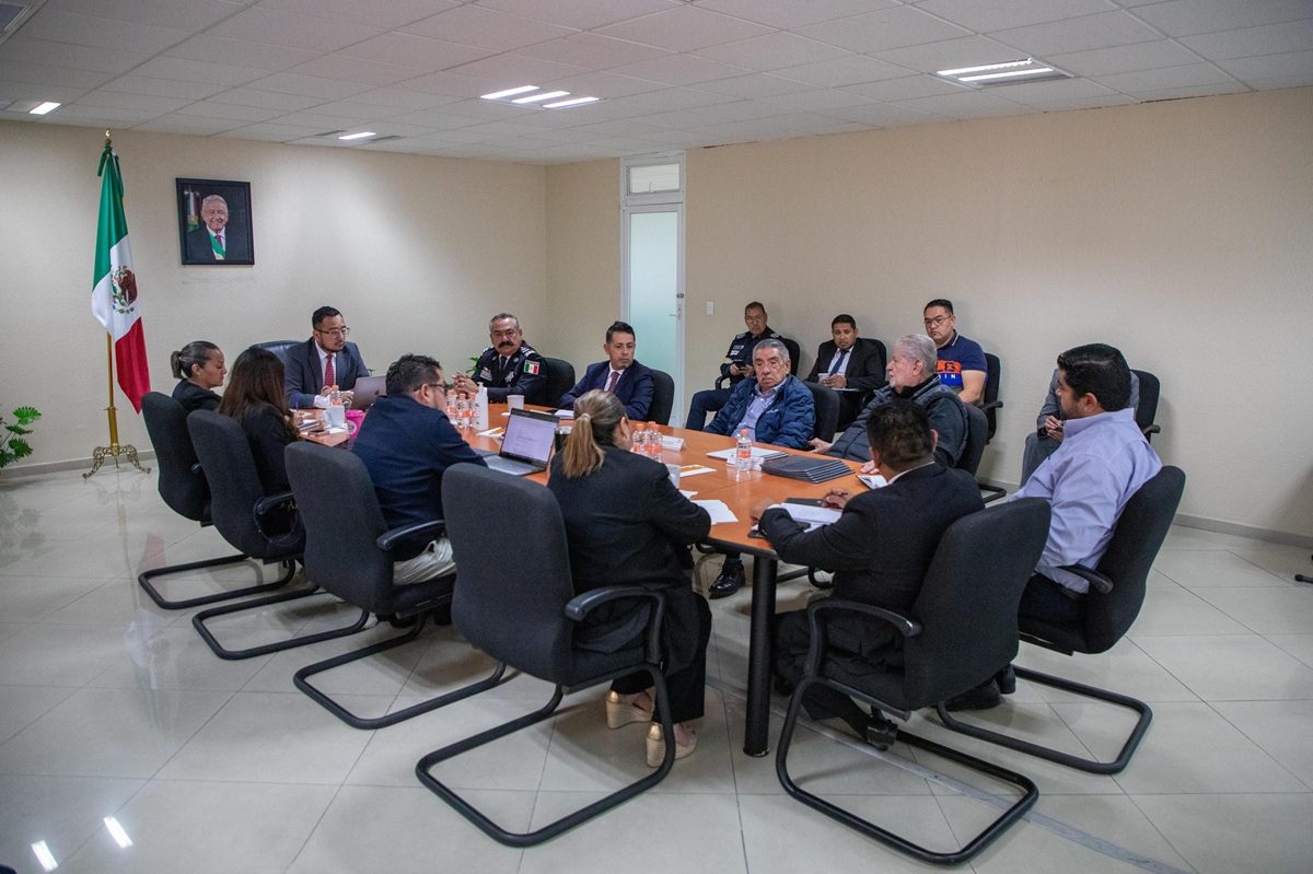 Transportistas cancelan bloqueos y manifestaciones tras diálogo con autoridades 