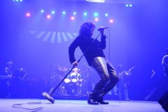 Héctor Ortiz rinde homenaje a The Doors y retoma clásicos del rock en CDMX