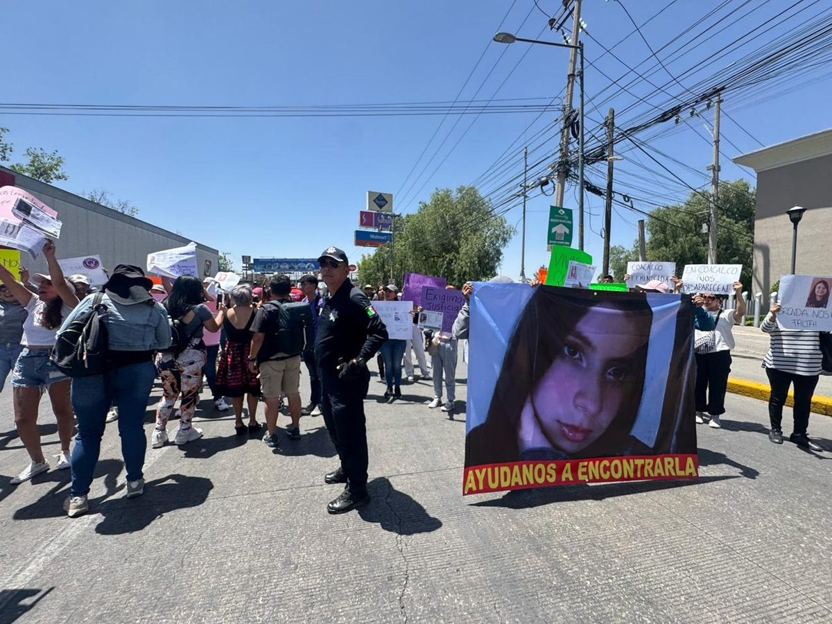 Bloquean López Portillo en Coacalco por desaparición de seis mujeres