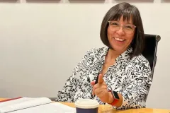 SIP renueva liderazgo en su Comisión de Libertad de Prensa: Martha Ramos asume el cargo