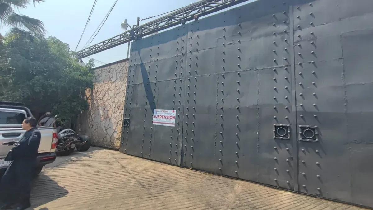 Suspenden fábrica de químicos en Ecatepec tras explosión por acumulación de vapores