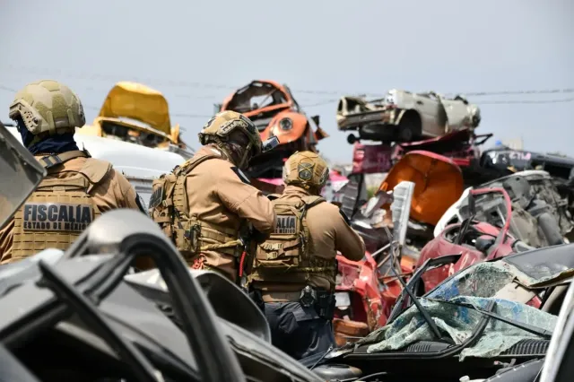 Autoridades de CDMX y Edomex desmantelan red de robo vehicular en megaoperativo “Fortaleza”