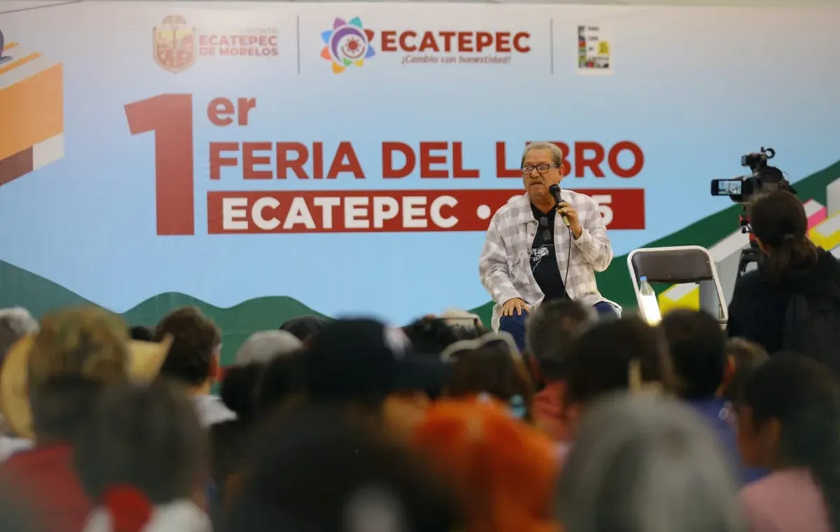 Ecatepec vive una fiesta de lectura y música con Regina Orozco y Paco Ignacio Taibo II