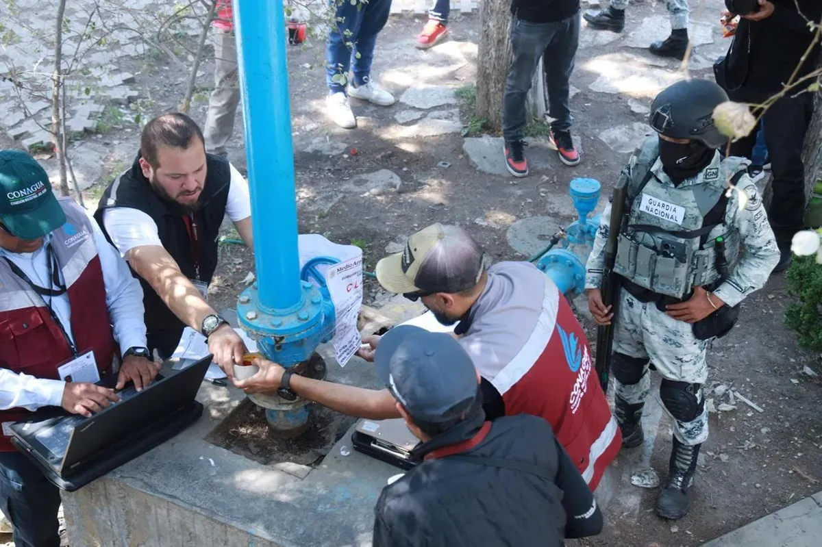 Clausura Conagua pozo clandestino que abastecía camiones pipa en el Valle de México