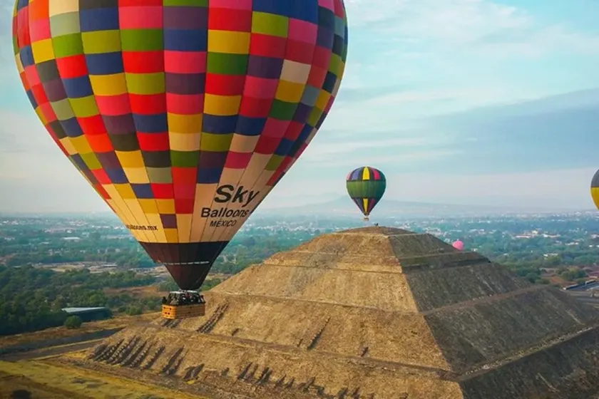 Incidente en globo aerostático en Teotihuacan no deja lesionados graves, informa Sky Balloons México