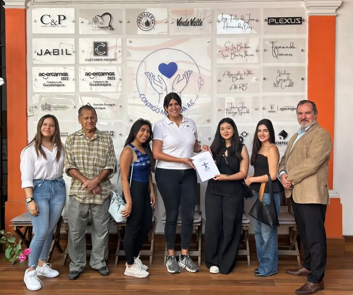Estudiantes de la UAG diseñan estrategia de comunicación para asociación que apoya a hombres con cáncer