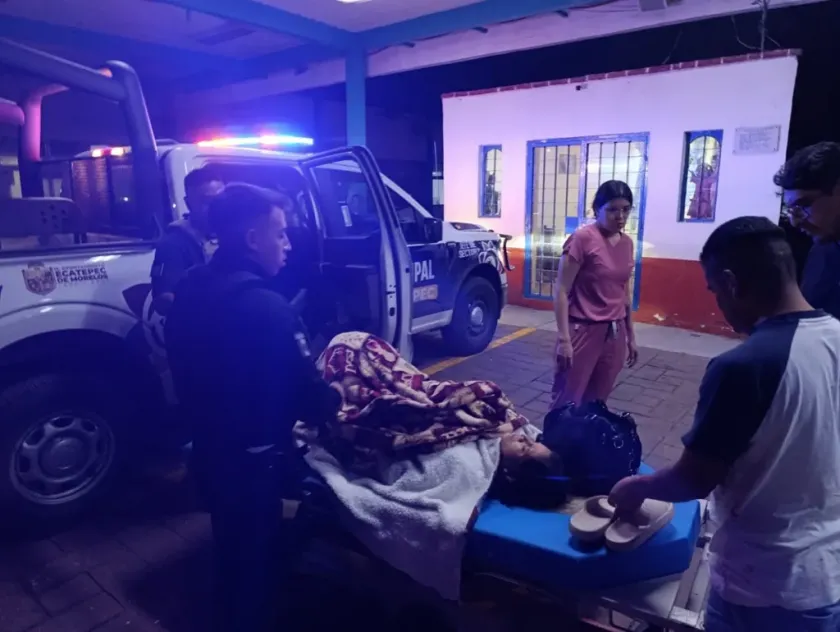 Asisten policías de Ecatepec parto de emergencia en domicilio