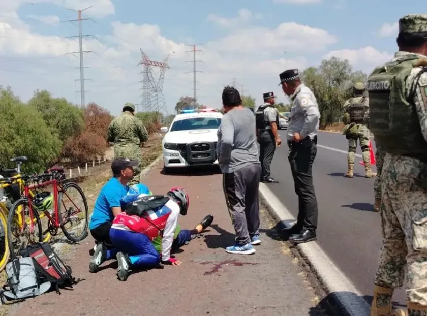Atropellan a ciclista en la autopista México-Pirámides este domingo