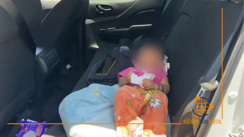 Abandonan a bebé de seis meses en taxi de aplicación en Ecatepec
