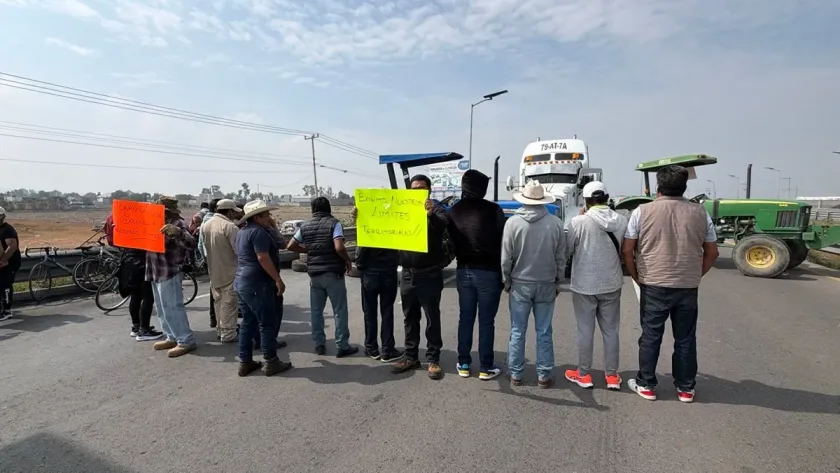 Bloquean accesos al AIFA por conflicto de límites territoriales