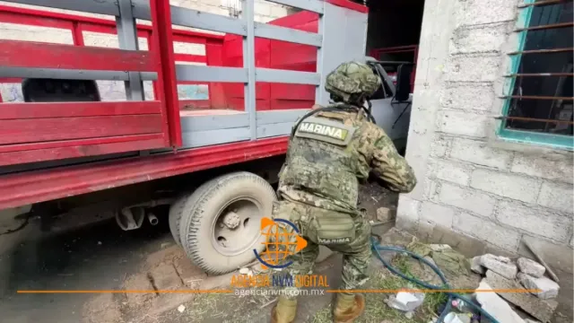 Descubren toma clandestina de hidrocarburo y túnel en Ecatepec