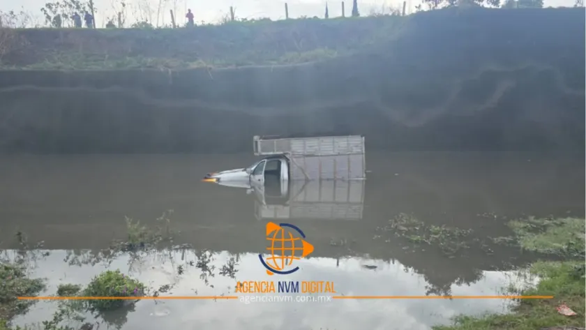 Provocan lluvias cierre en el Circuito Exterior Mexiquense