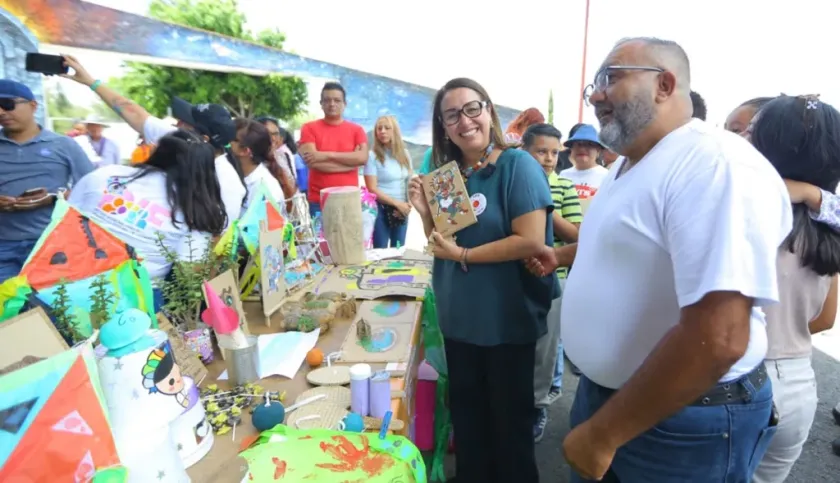 Clausura Azucena Cisneros curso de verano Ecatepeques