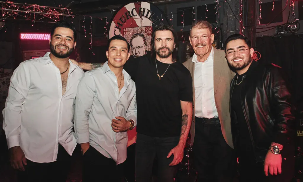 Alcanza "Una Noche Contigo" el primer lugar en radio