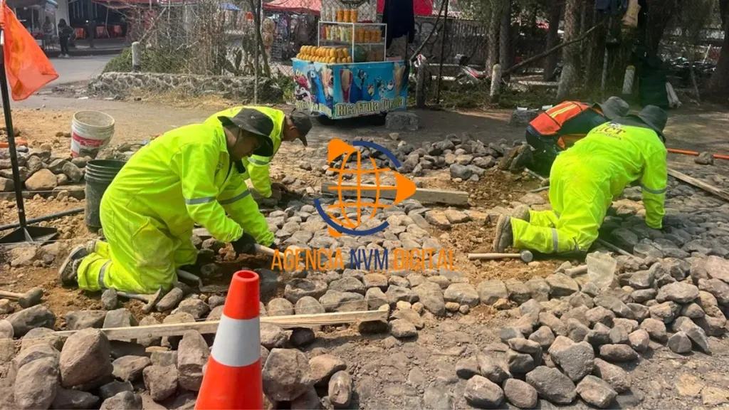 Denuncian vecinos: "Tuvo que llegar el fútbol para reparar Teotihuacán".