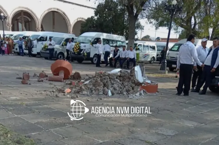 Destruyen patrimonio cultural de Otumba durante festejo de empresa transportista.
