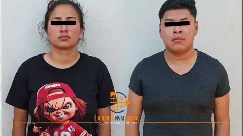 Detienen a dos sujetos con droga y arma en Zumpango  