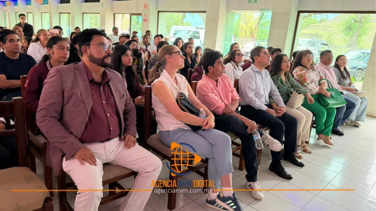 Impulsan jóvenes mexicanos robot para exploraciones arqueológicas en Teotihuacán