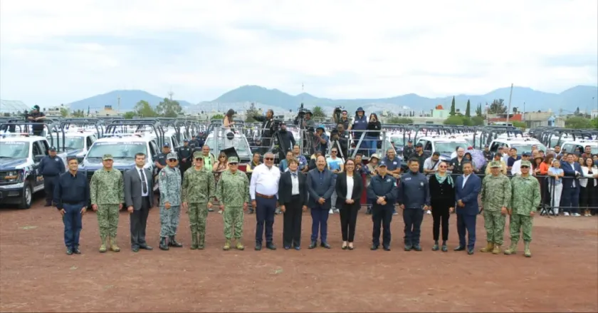 Entregan 455 unidades de patrullaje para reforzar seguridad en Ecatepec