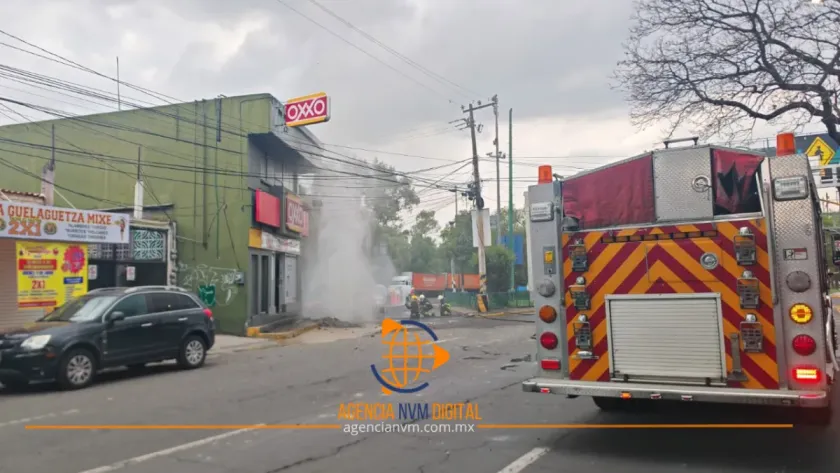 Cierran vialidad tras fuga de gas natural en Tlalnepantla