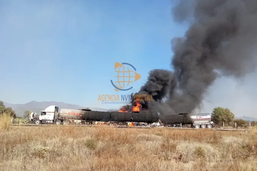 Impacta tractocamión a pipa en Arco Norte; hay un fallecido