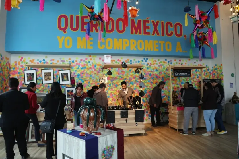 Inauguran exhibición artesanal del Estado de México en Plaza Carso