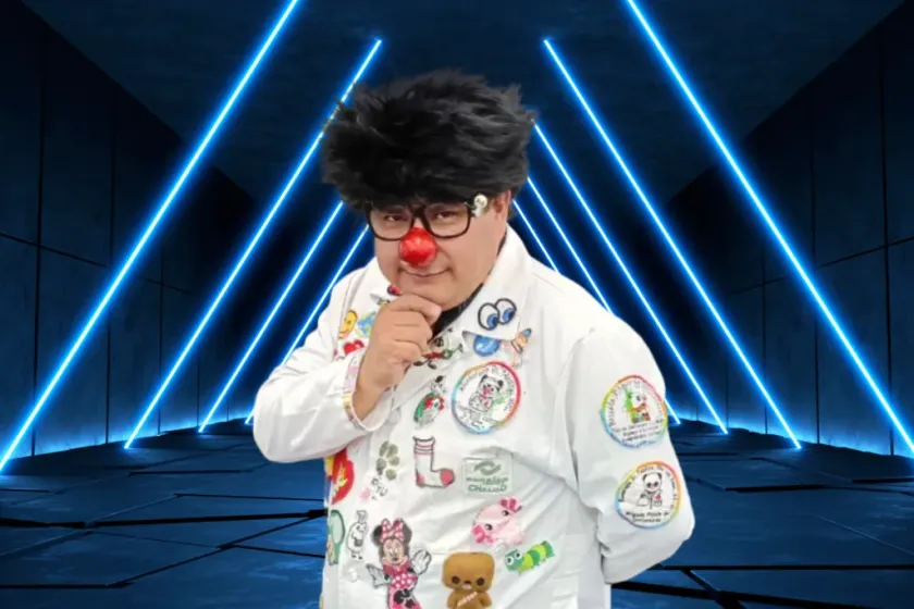 Inspira enfermero con conferencia sobre la felicidad de su profesión