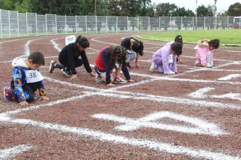 Invita Tecámac al “Verano Deportivo” con actividades gratuitas para niñas y niños