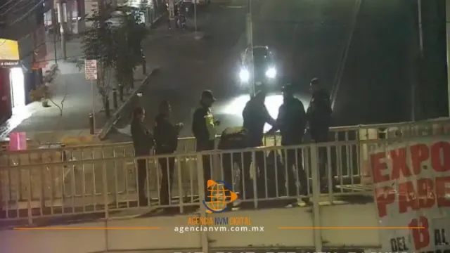 Rescatan a joven en situación de crisis en Tecámac