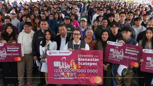 Beneficia Ecatepec a universitarios con apoyo para transporte