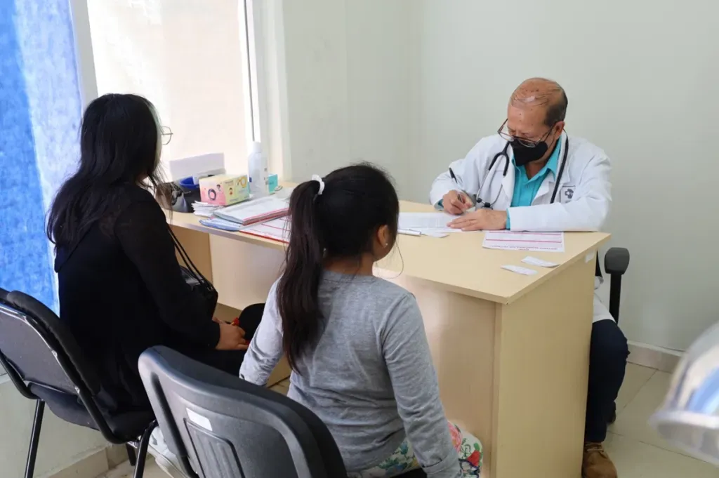 Lanza Tecámac campaña de certificados médicos escolares