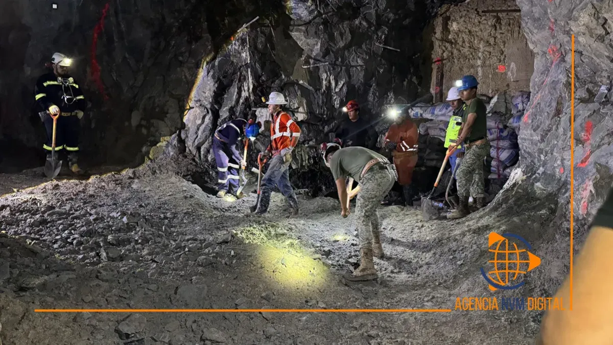 Evalúan ingenieros nuevas rutas de acceso en mina inundada